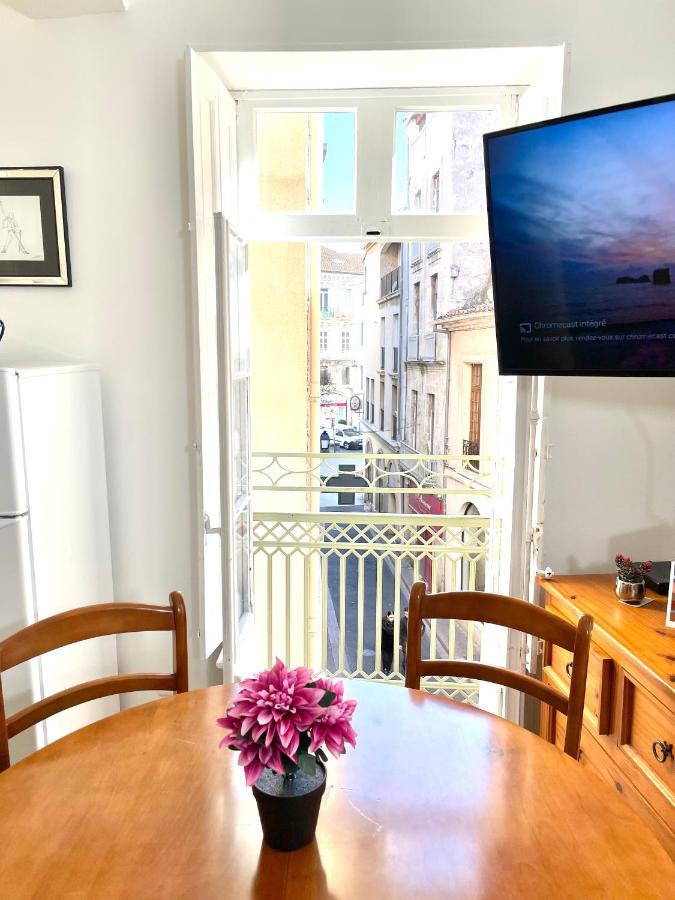 Art Apparts Coeur De Ville Béziers Eksteriør billede