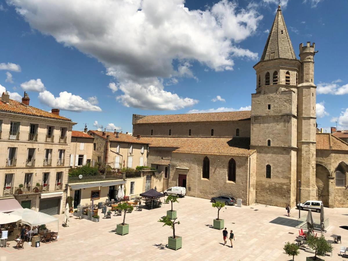 Art Apparts Coeur De Ville Béziers Eksteriør billede